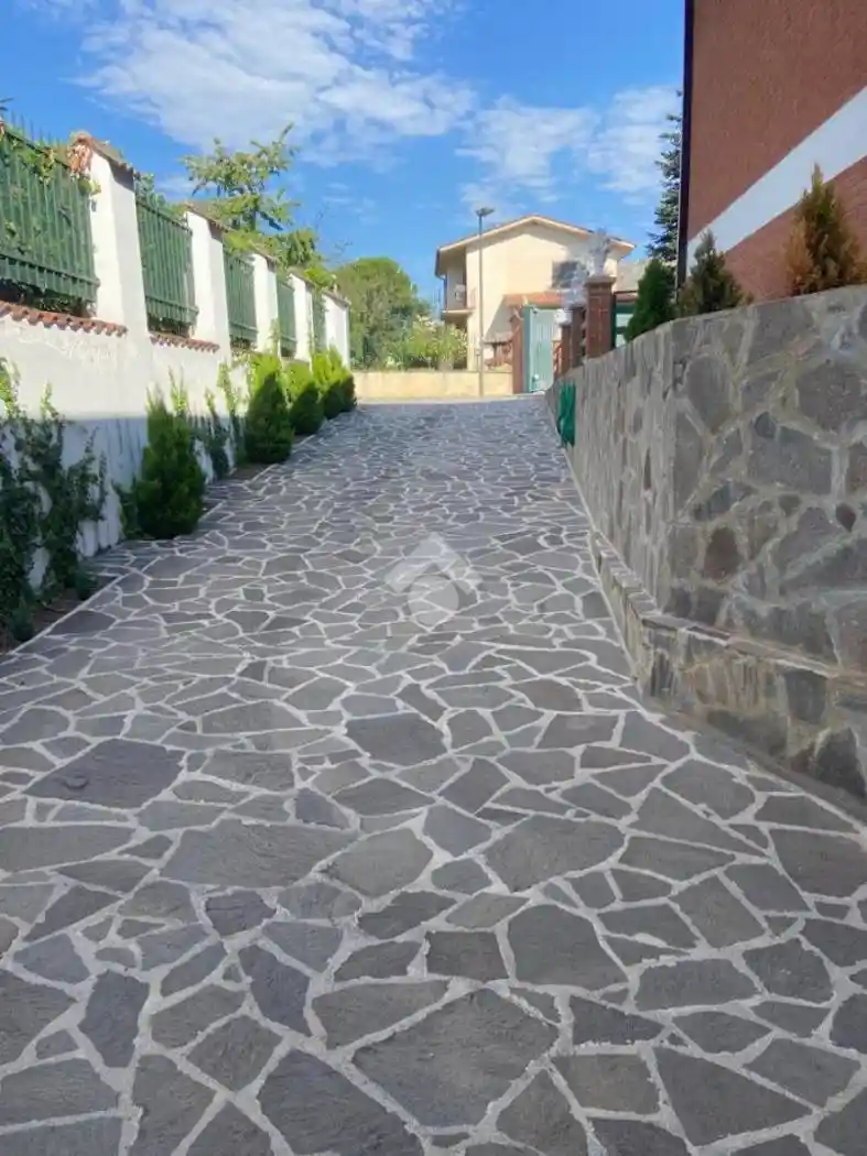 Villa unifamiliare via G. Verrazzano 3, San Pelino, Avezzano - foto 4