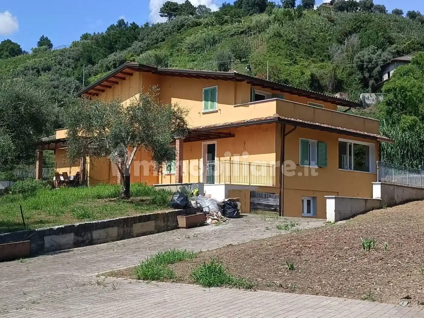 Villetta a schiera in vendita a Carrara