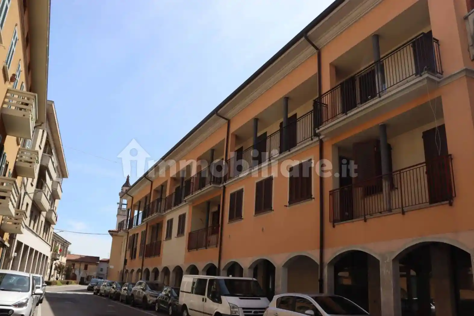 Appartamento in vendita a Cairate