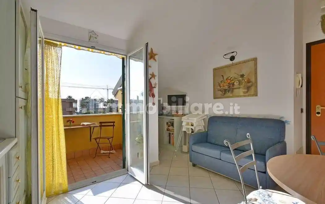Appartamento in vendita a Pietra Ligure