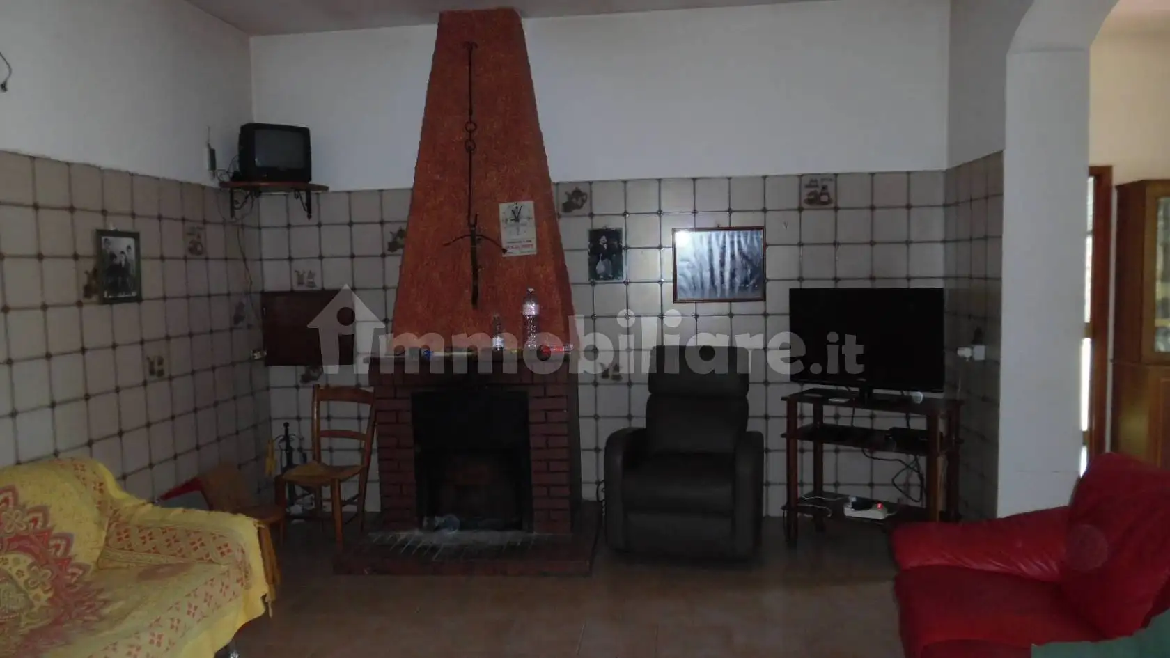 Villa unifamiliare 110 m², Caposele - foto 4