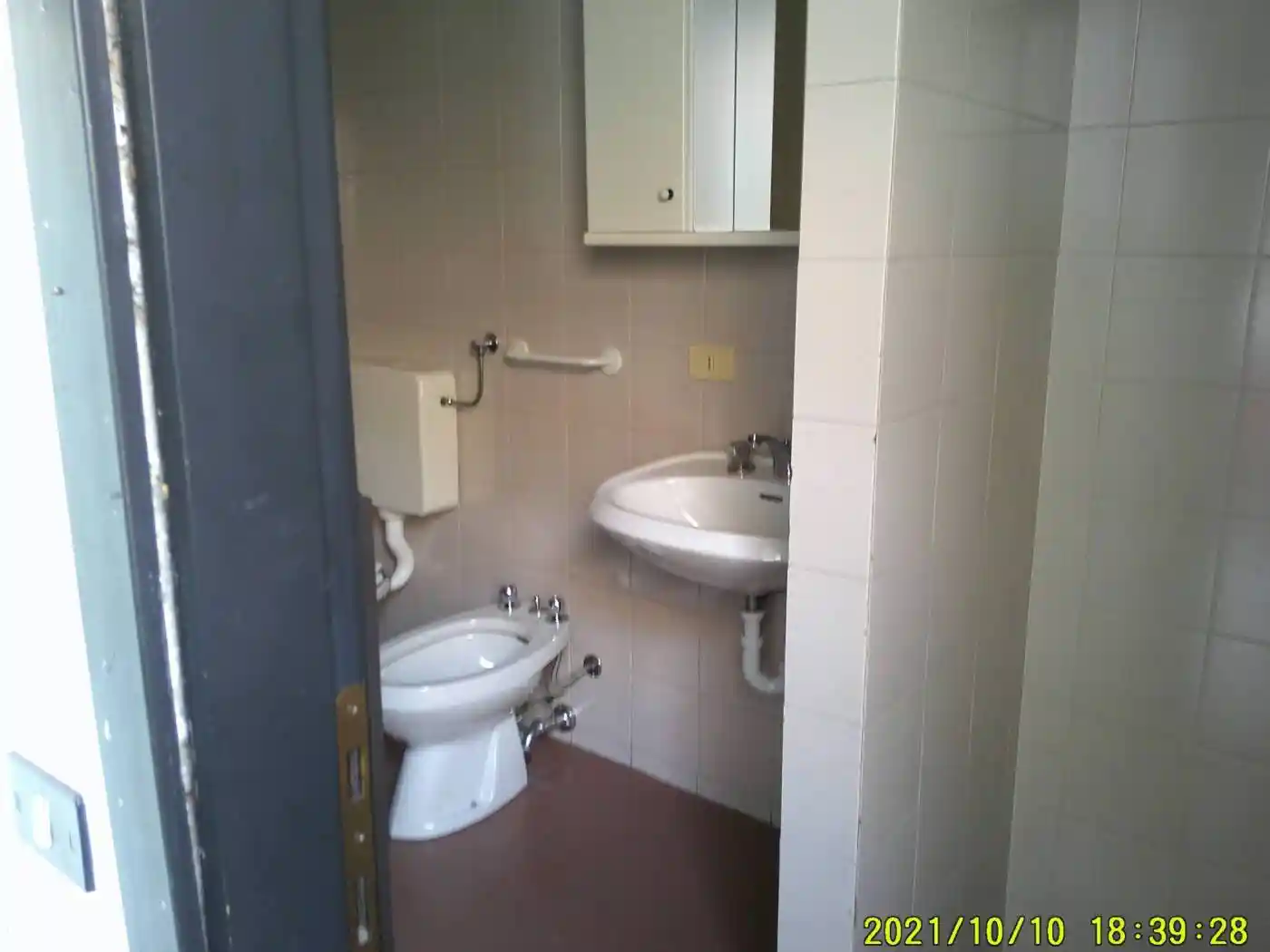 Palazzo - Edificio in Affitto - foto 5