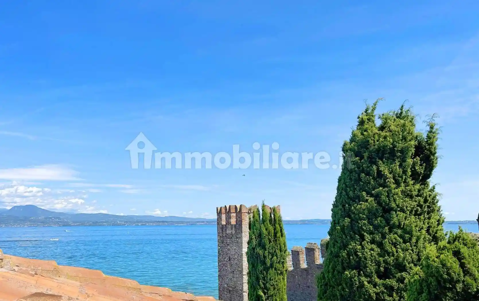 Appartamento in vendita a Sirmione