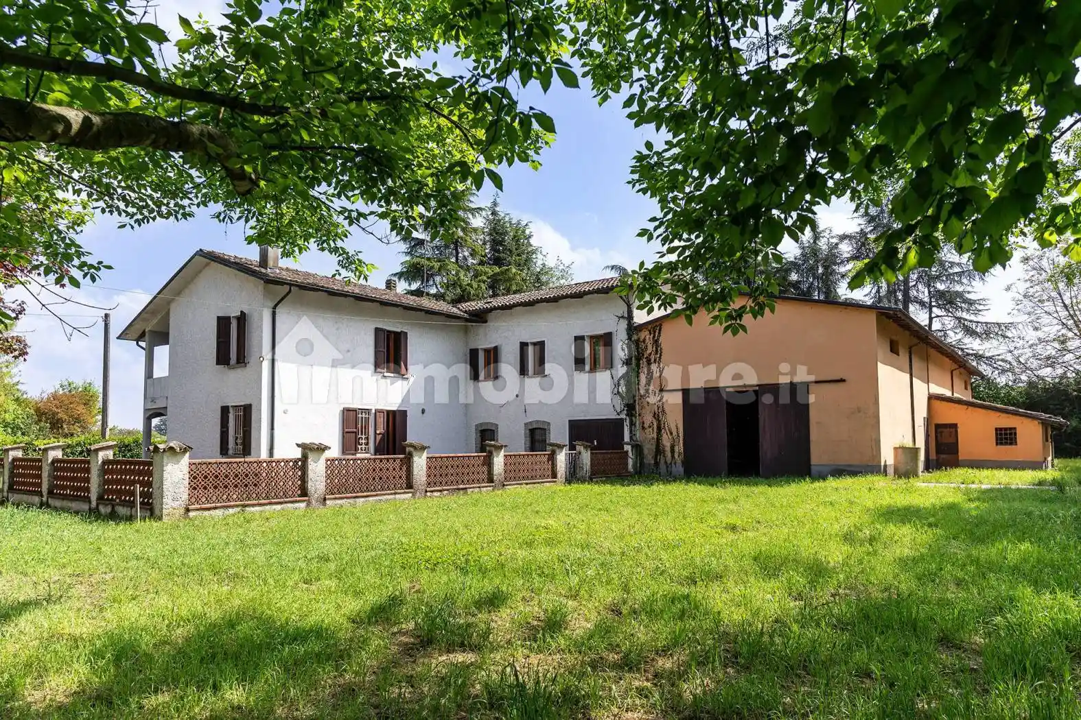Rustico - Casale in vendita a Montecchio Emilia