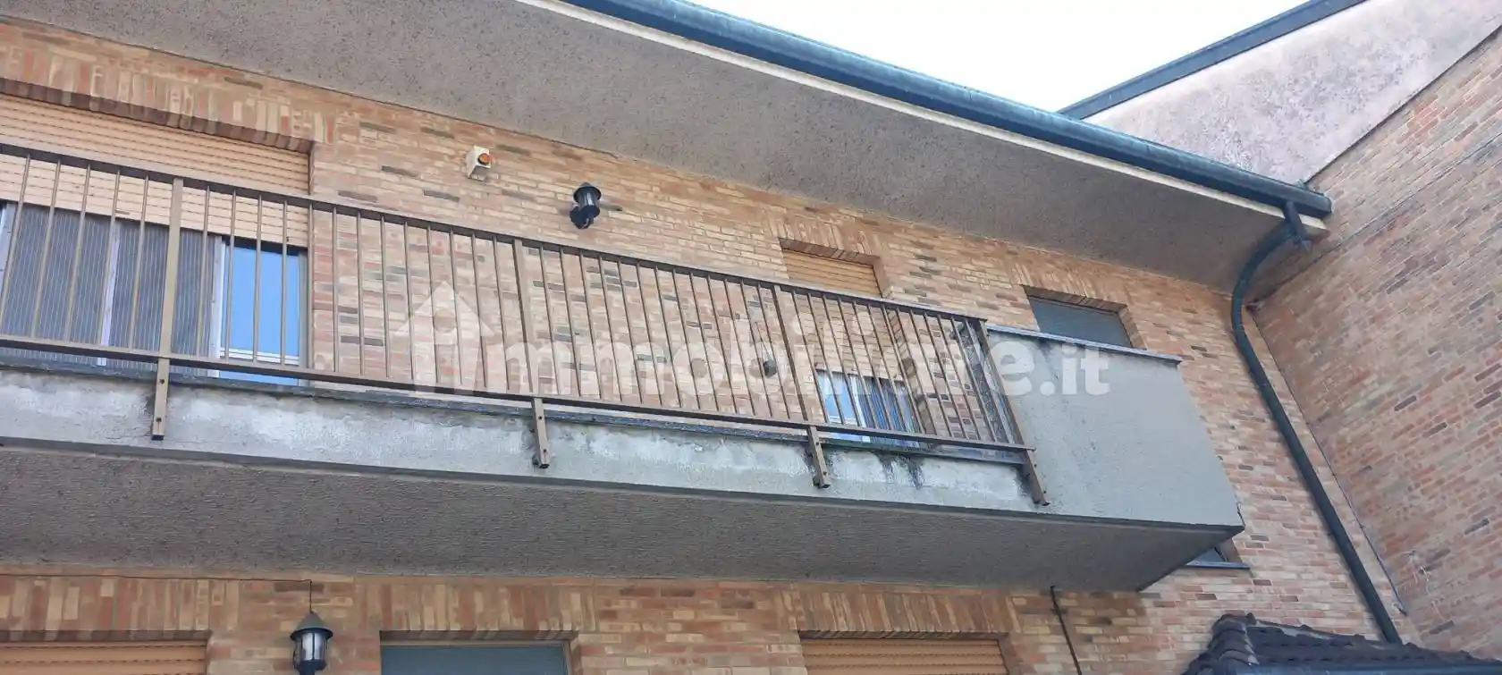 Palazzo - Edificio in vendita a Seveso