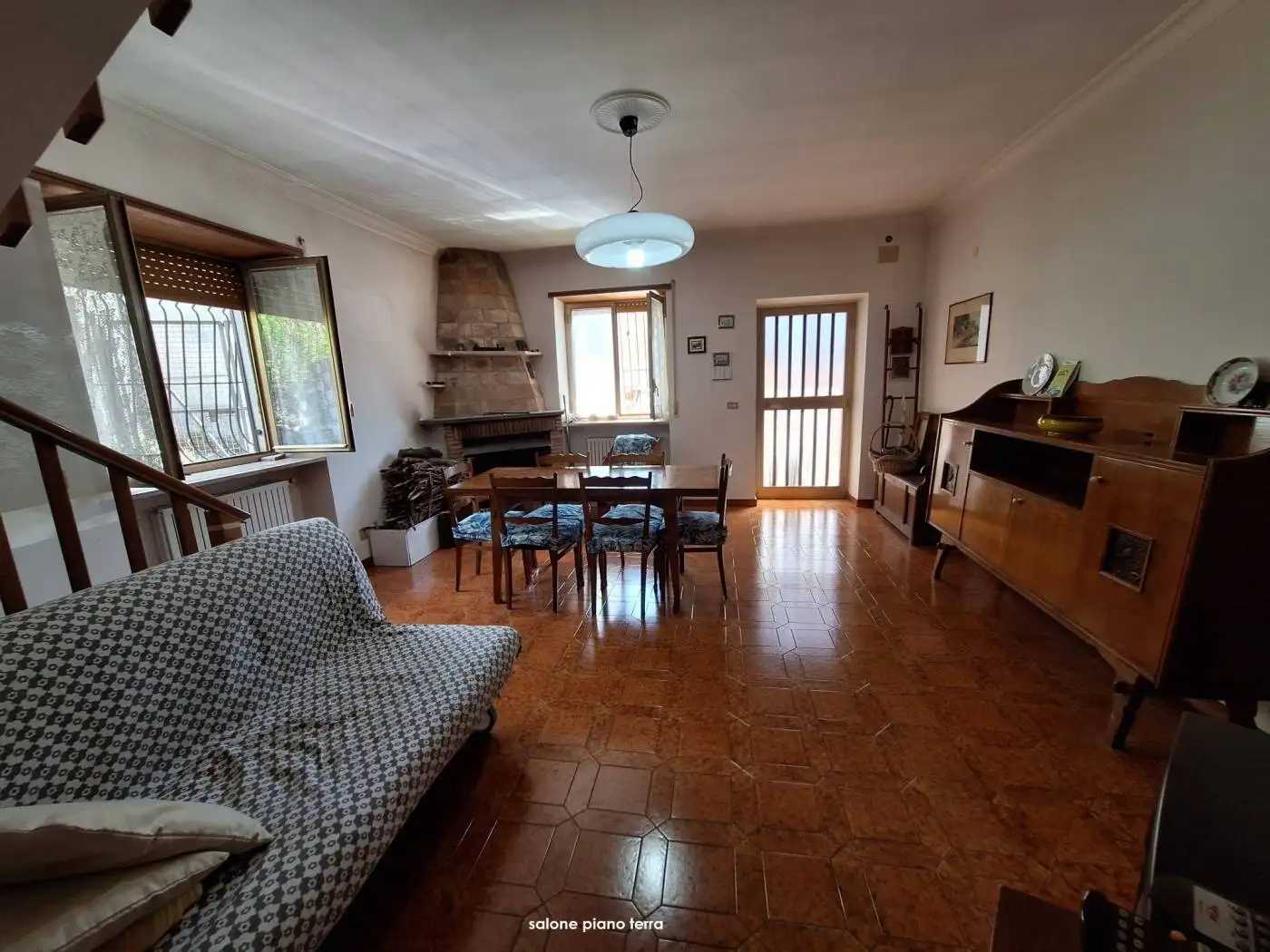 Casa indipendente in vendita a Pizzoli
