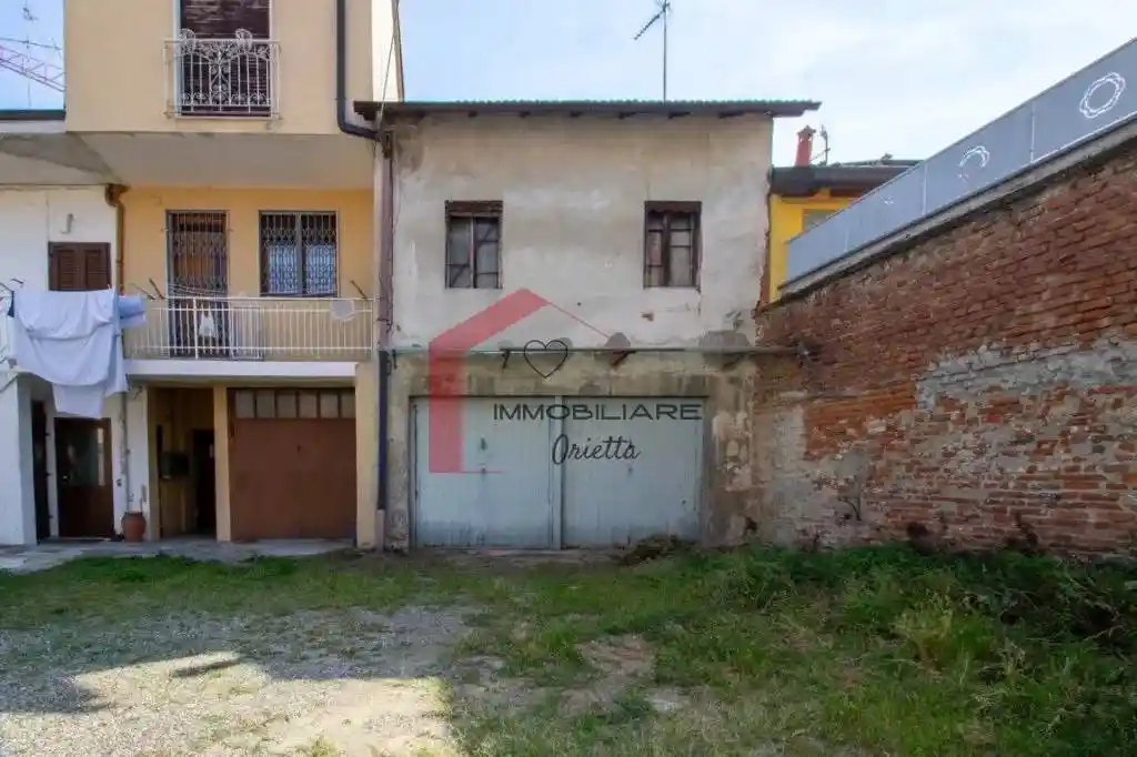 Rustico - Casale in vendita a Corbetta