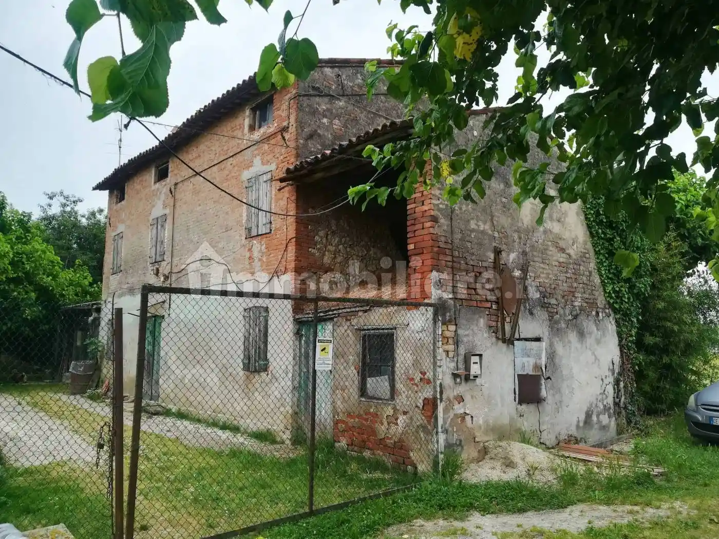 Rustico - Casale in vendita a Montegalda