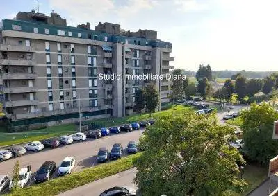 Appartamento in vendita a Rho