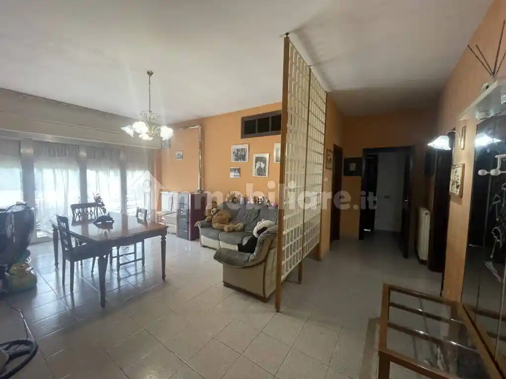 Appartamento in vendita a Patrica