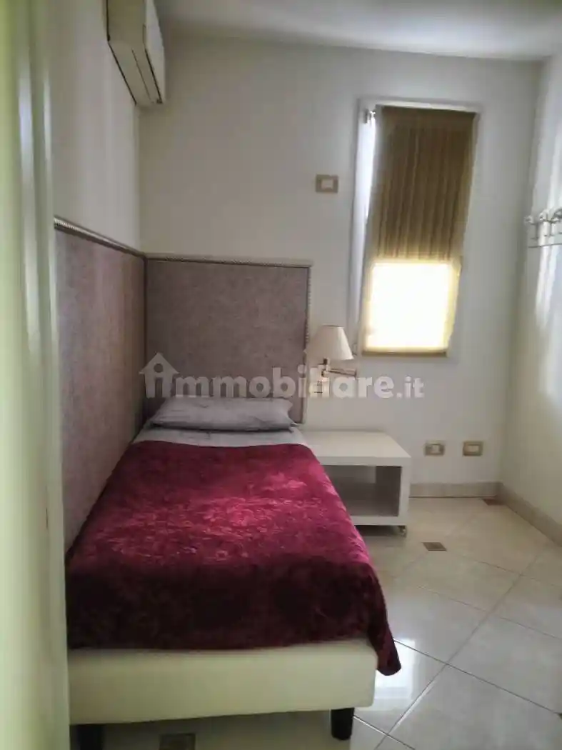 Appartamento via Giovanni Pascoli 4, Desenzano Centro, Desenzano del Garda - foto 5