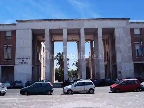 Palazzo - Edificio in vendita a Latina