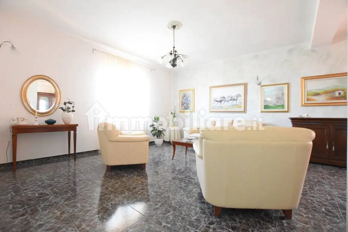 Appartamento via madau 7, Chiaramonti - foto 2