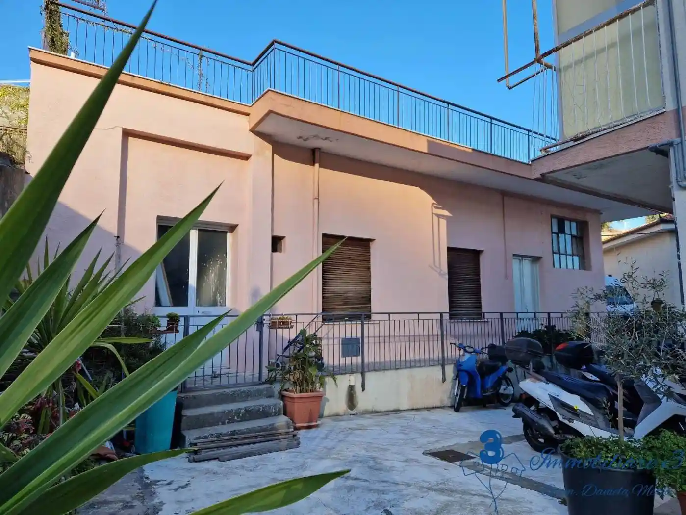 Casa indipendente in vendita a Alassio