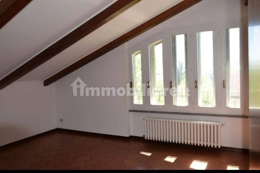 Villa bifamiliare via Enea Sacconaghi, Comerio - foto 4