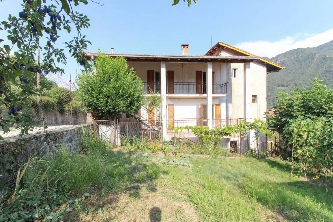 Casa indipendente in vendita a Marcheno