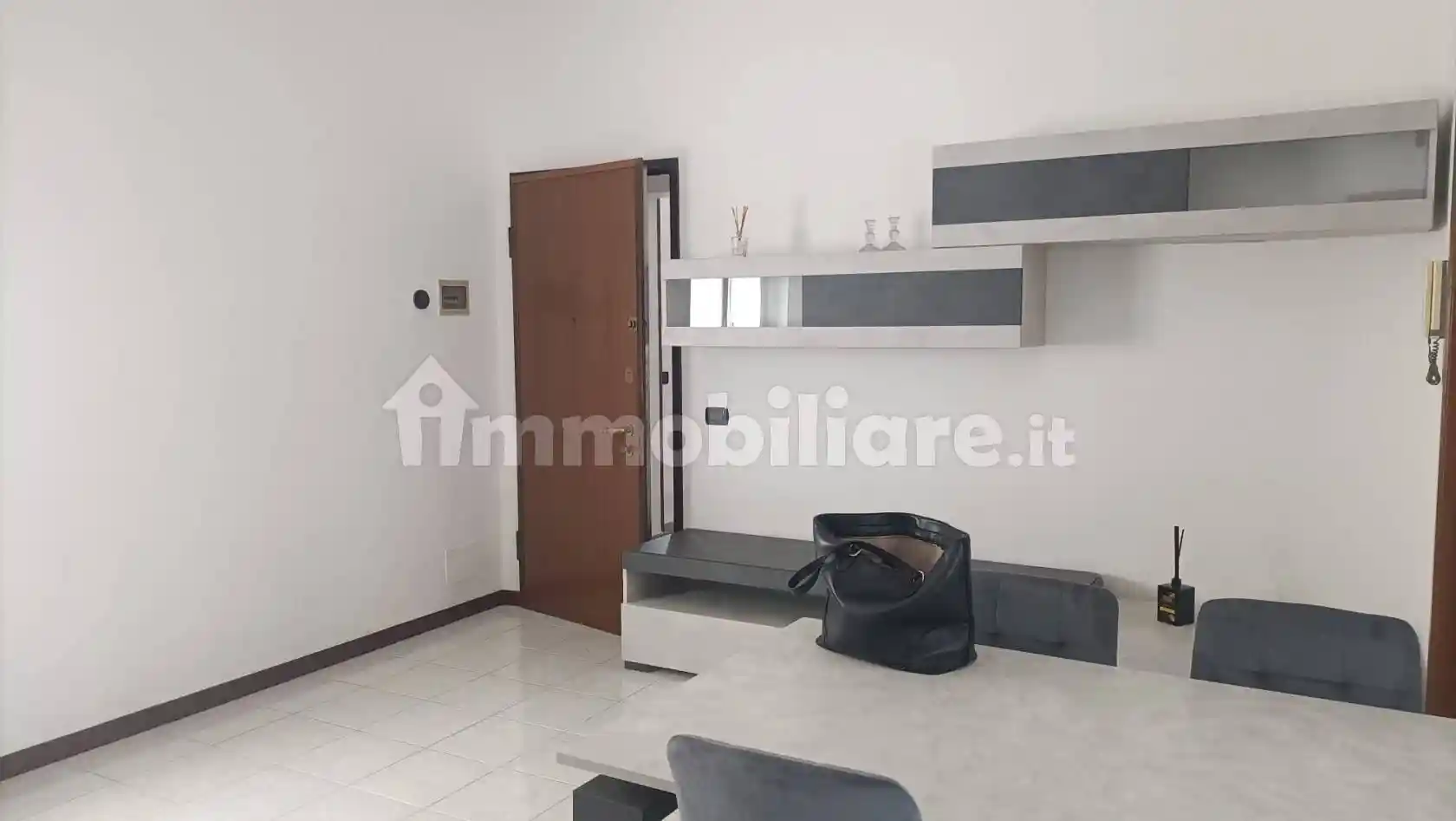 Bilocale ottimo stato, piano terra, Villa Cortese - foto 4