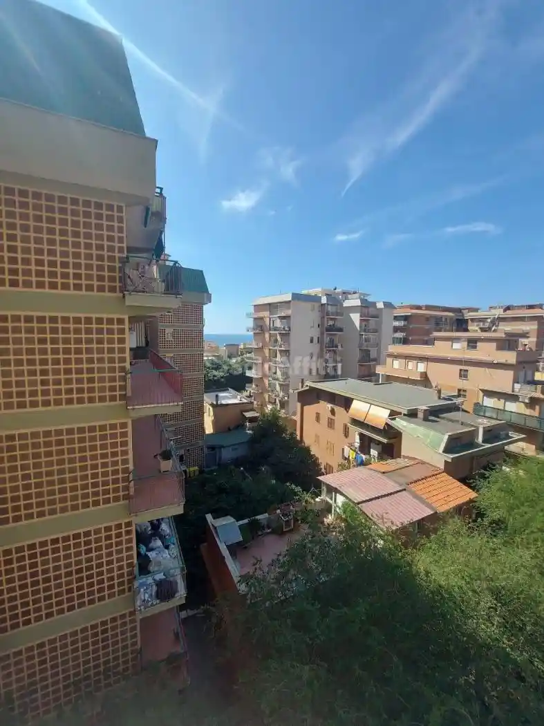 Bilocale via Venezia 5, Centro, Ladispoli - foto 2