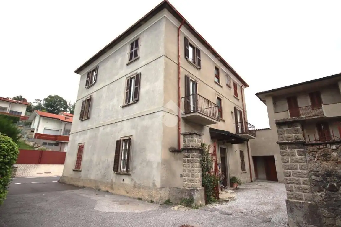 Appartamento via Dante Alighieri 36, Centro, Barzago - foto 3