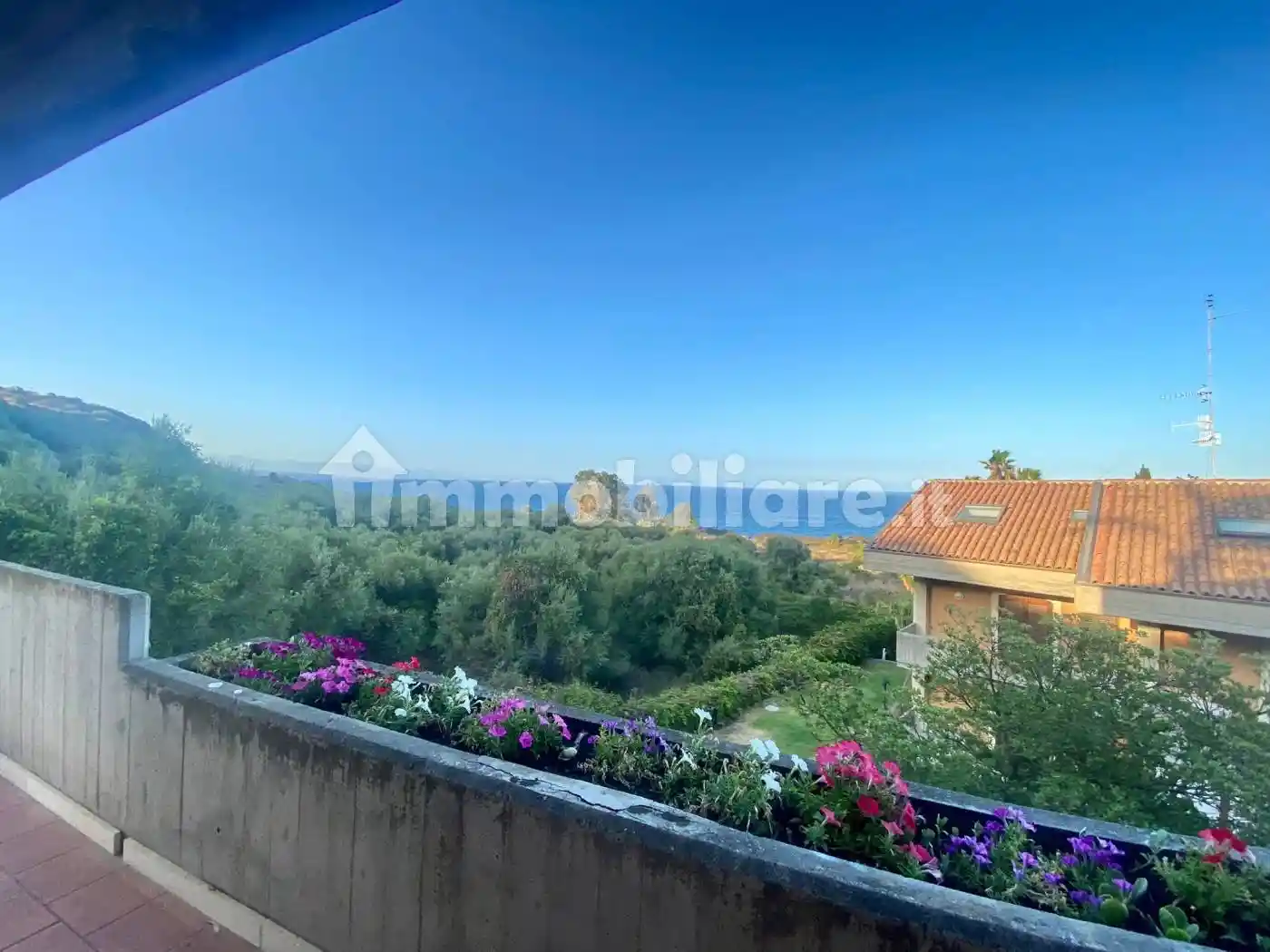 Appartamento in affitto a Acireale