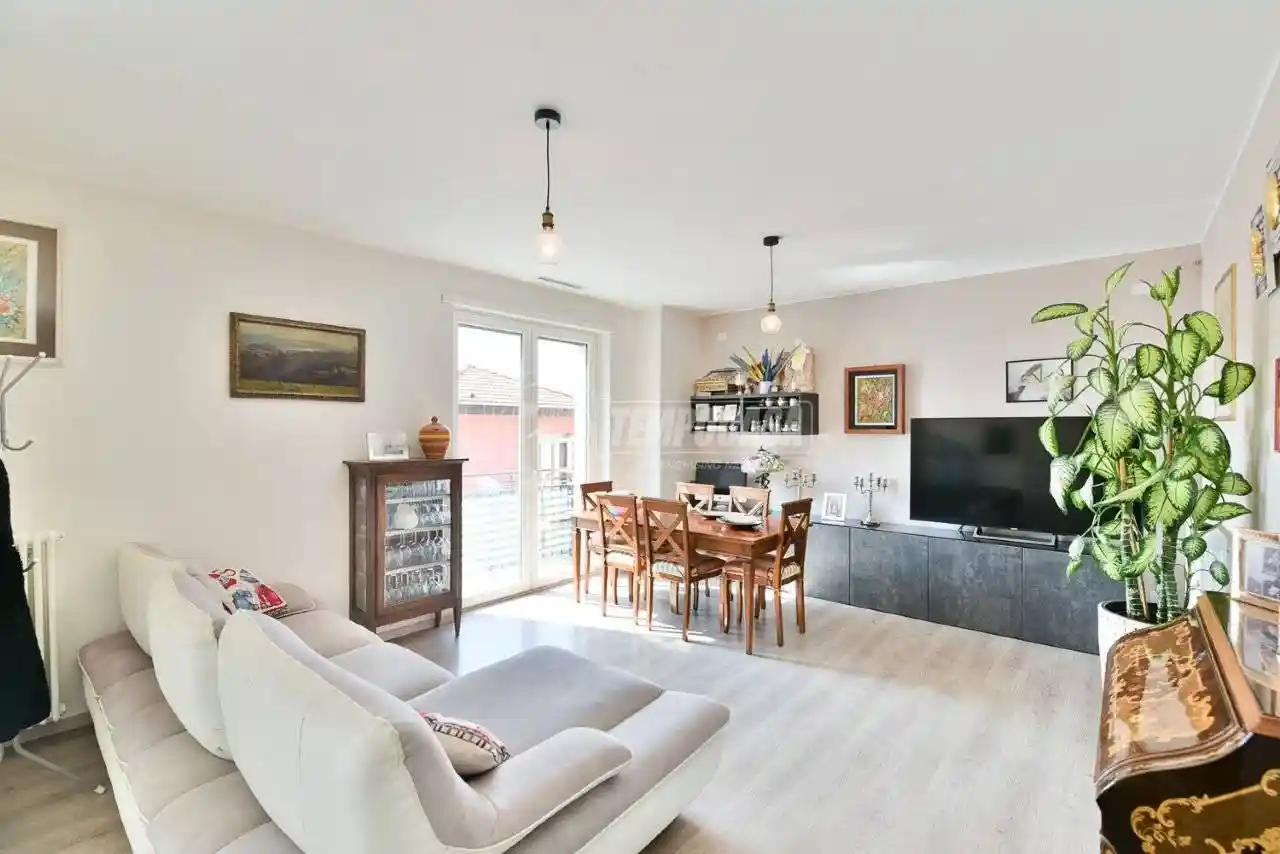 Appartamento in vendita a Albese con Cassano