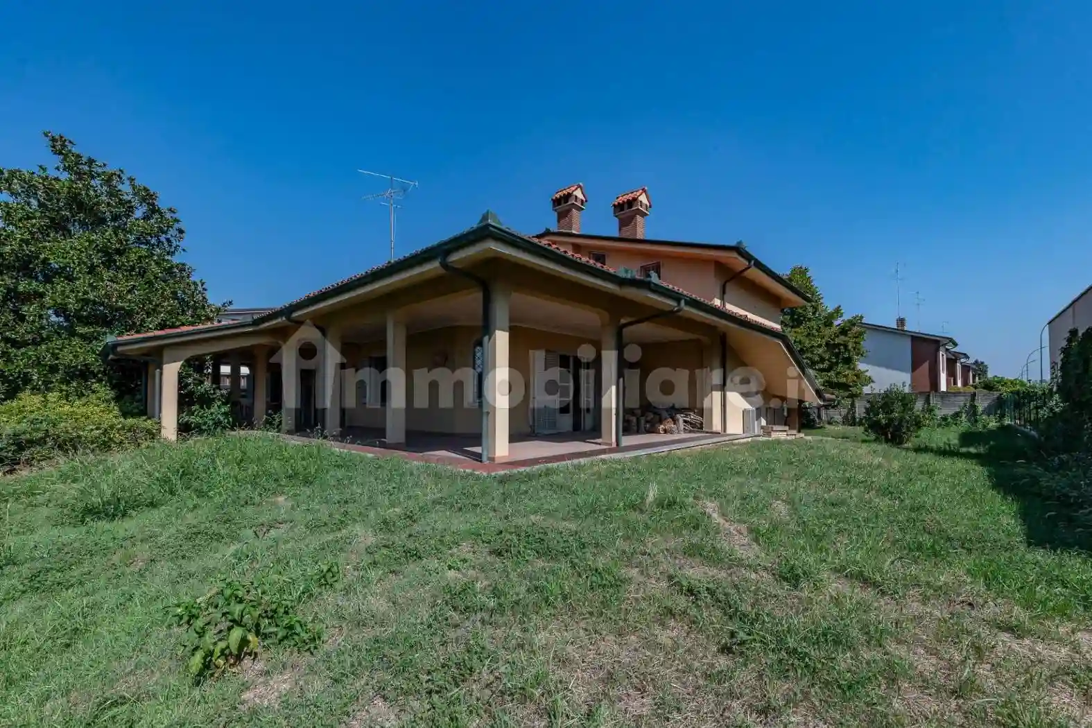 Villa - foto 2
