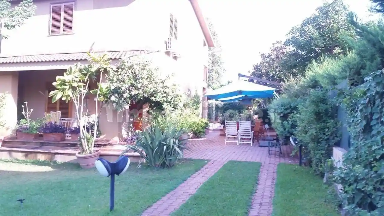 Villa in affitto a Terrasini