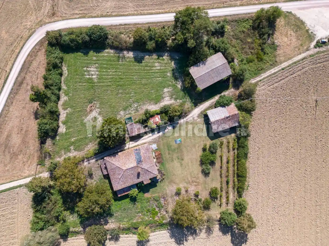 Rustico - Casale in vendita a Deruta