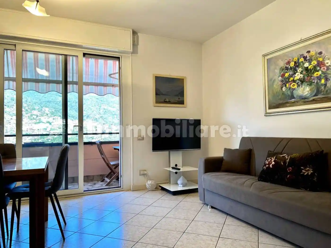 Trilocale via Vincenza Campari 49, Tavernola, Como - foto 4