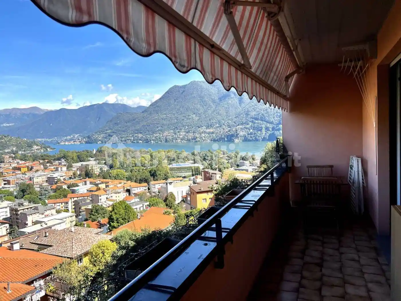 Trilocale via Vincenza Campari 49, Tavernola, Como - foto 5