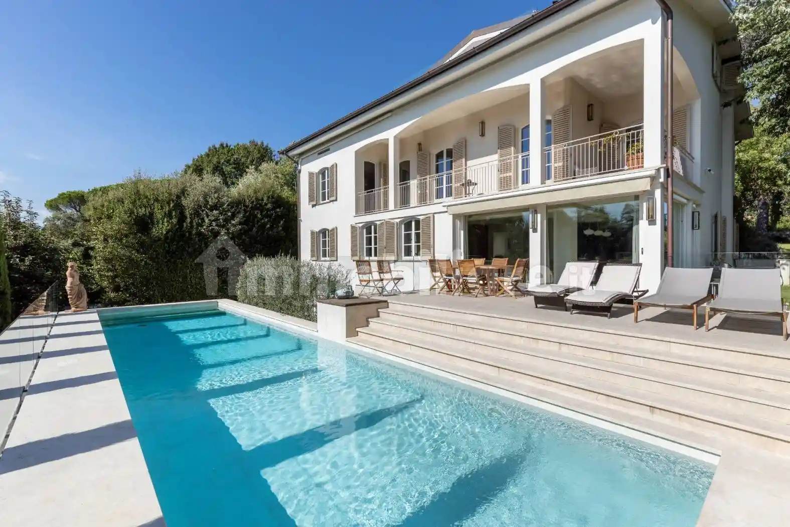 Villa in vendita a Lucca