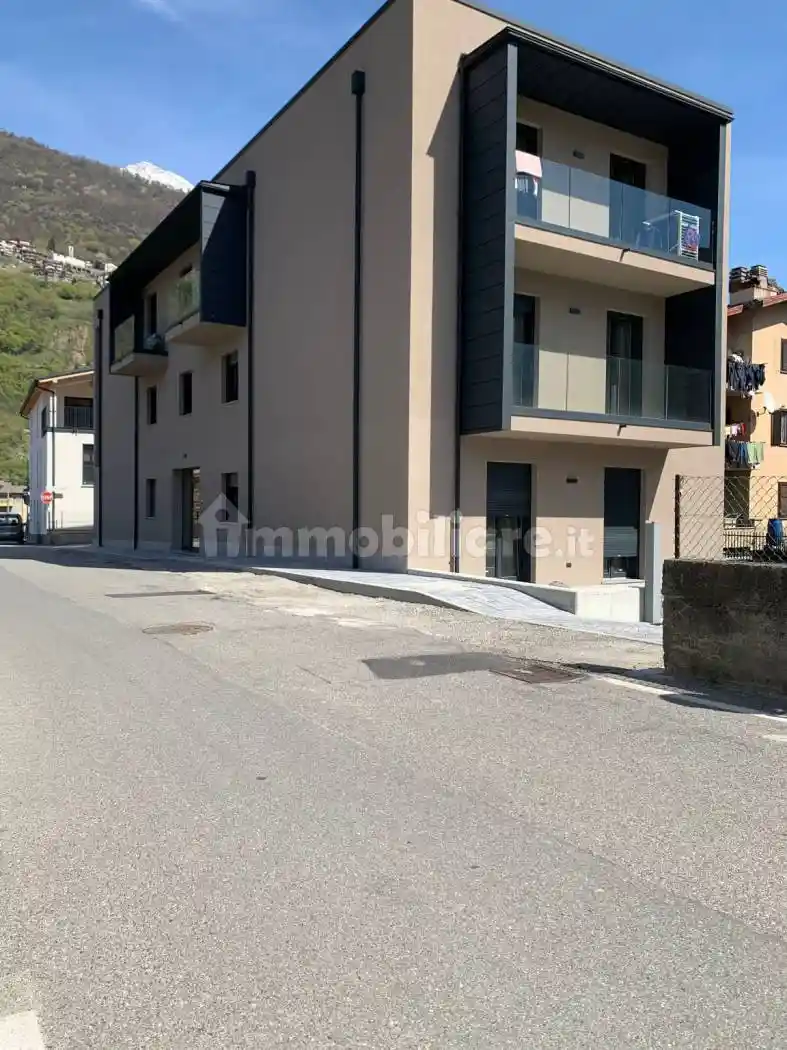 Appartamento in vendita a Morbegno