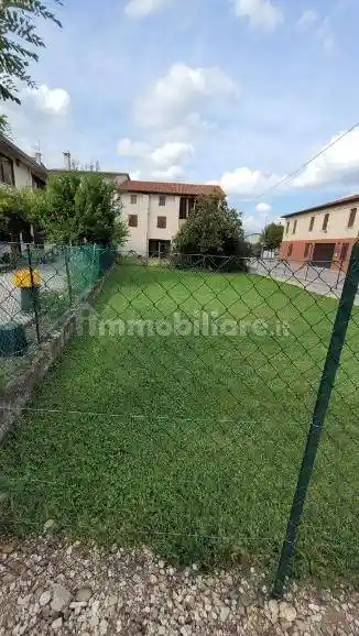 Rustico - Casale in vendita a Tezze sul Brenta