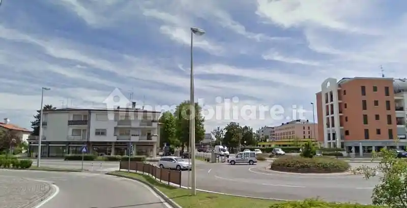 Palazzo - Edificio in vendita a Portogruaro