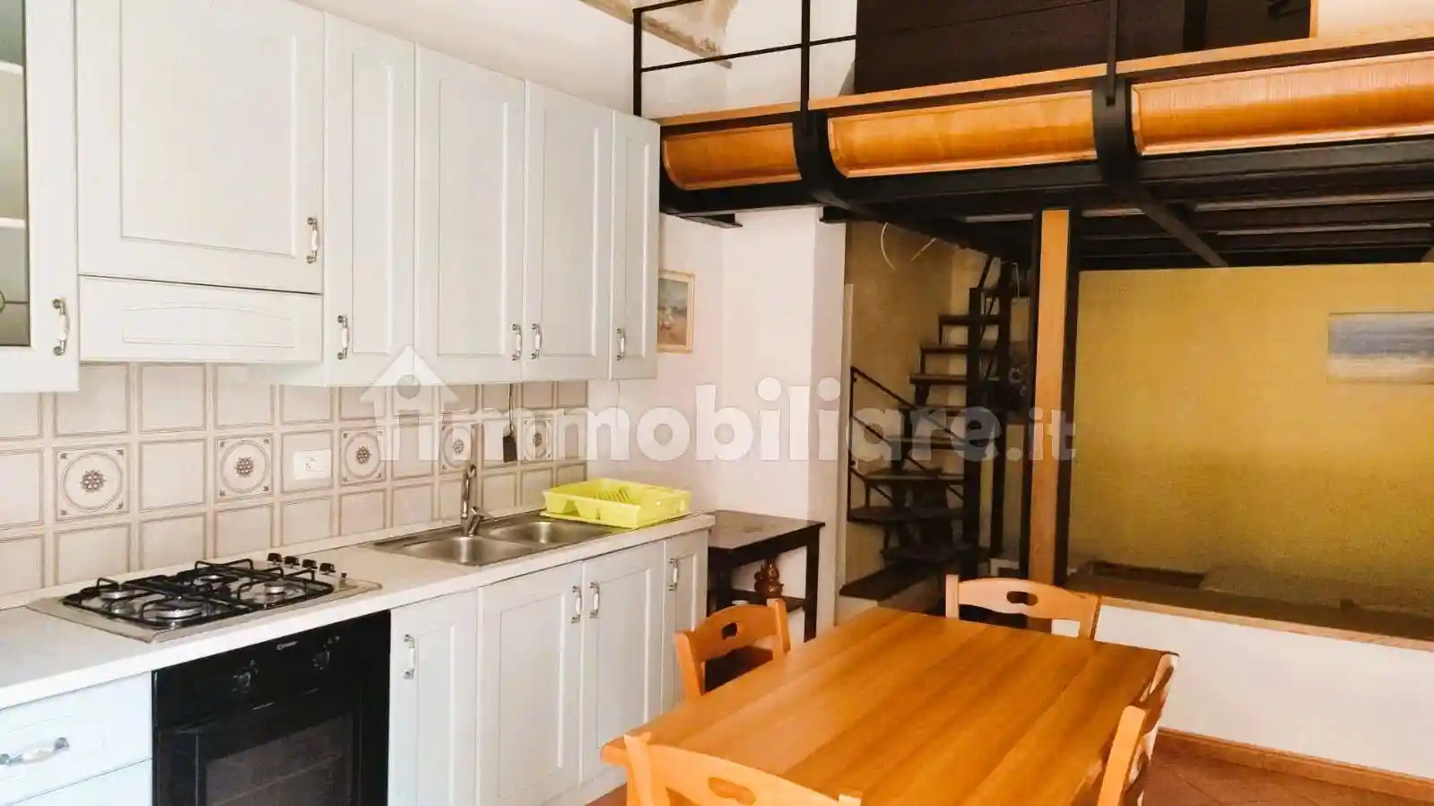 Casa indipendente in affitto a Terrasini