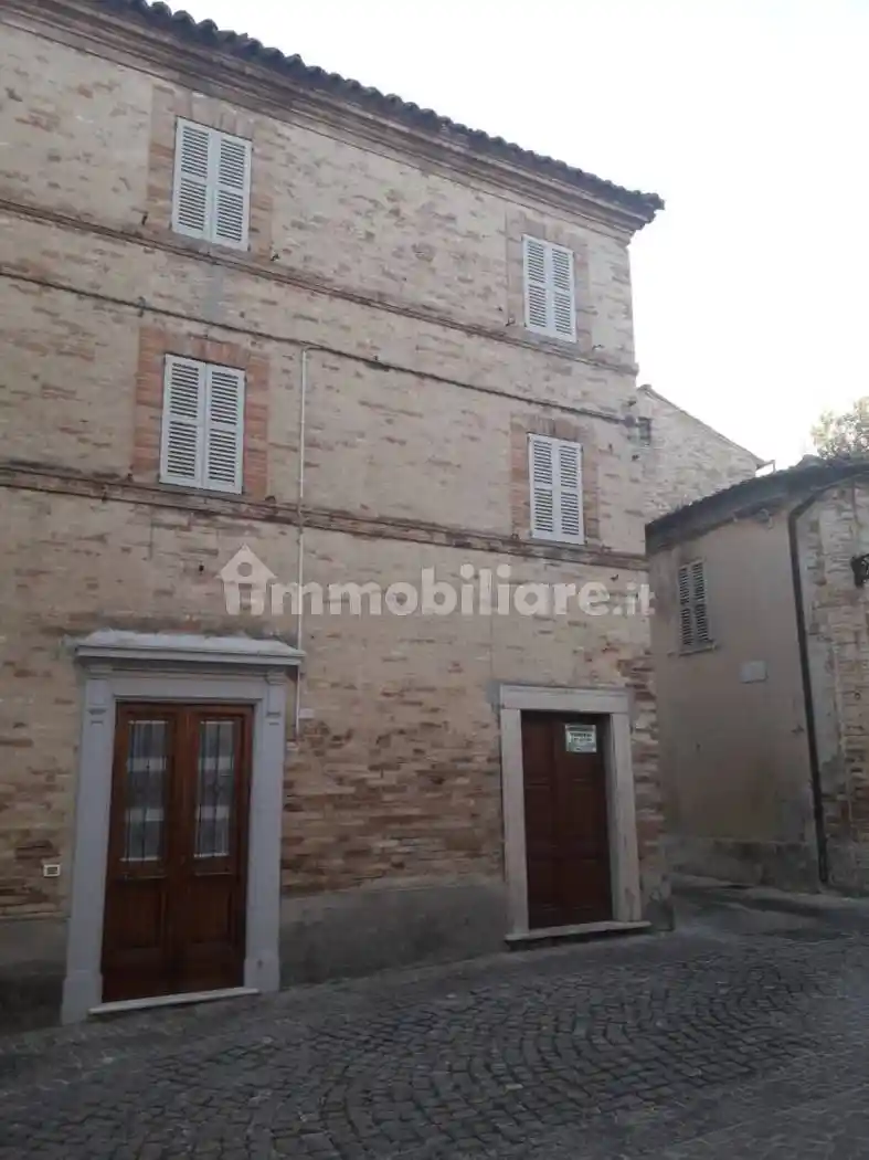 Casa indipendente in vendita a Lapedona