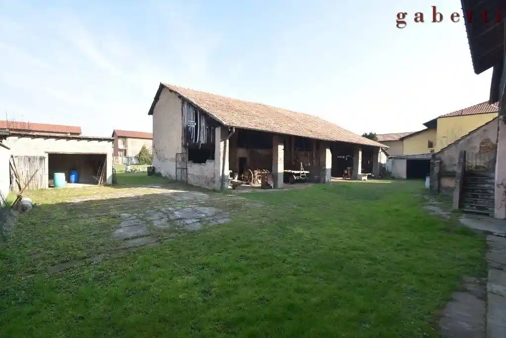 Rustico - Casale in vendita a Corbetta