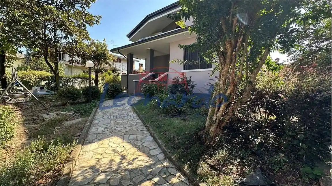 Villa in vendita a Rottofreno