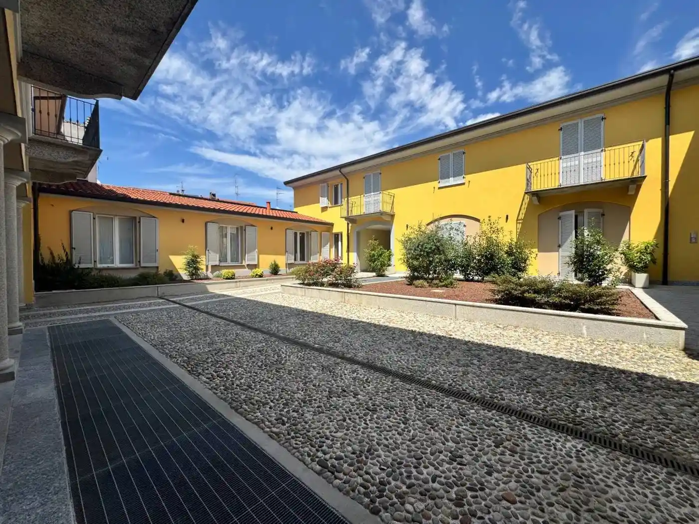 Appartamento in vendita a Ossona