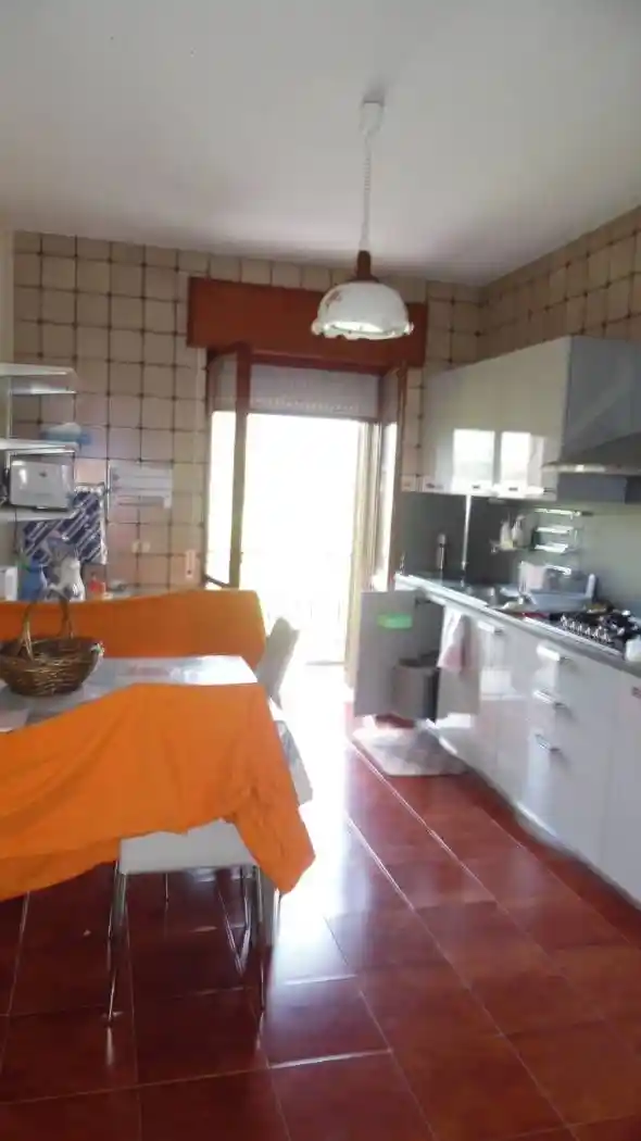 Quadrilocale via Guglielmo Marconi, Lioni - foto 3