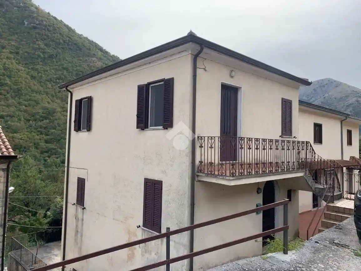 Casa indipendente in vendita a Casalvieri
