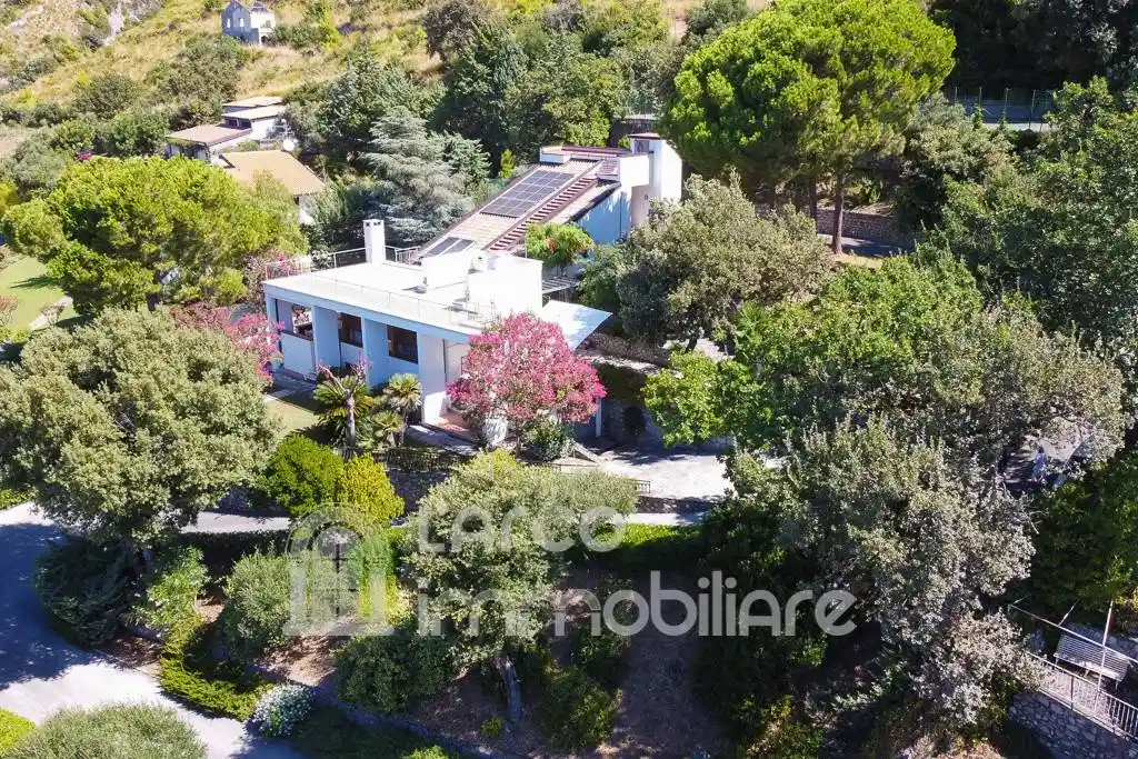 Villa unifamiliare via Vauzi Russi, Maratea - foto 2