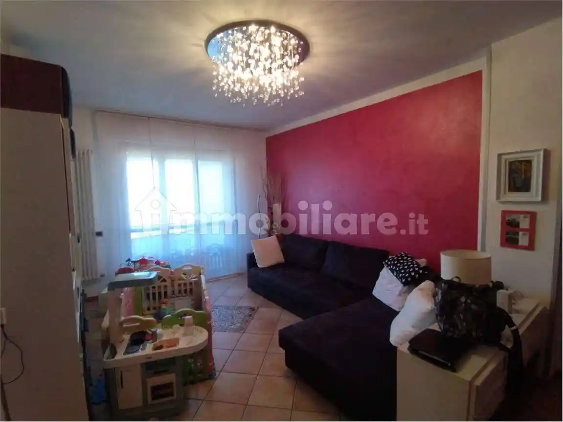 Appartamento in vendita a Sarzana