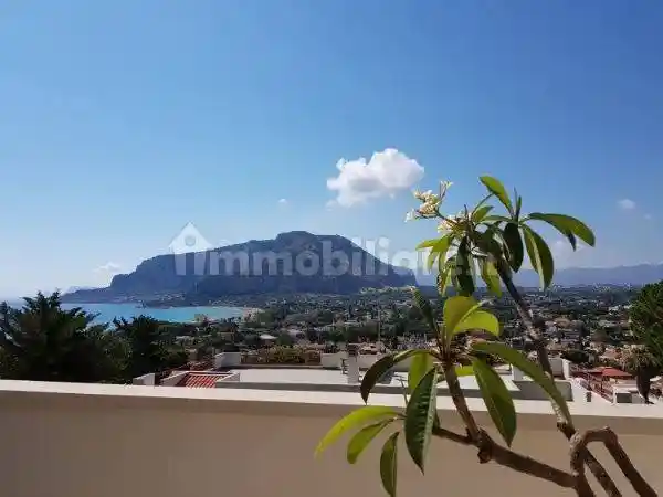 Appartamento in affitto a Palermo