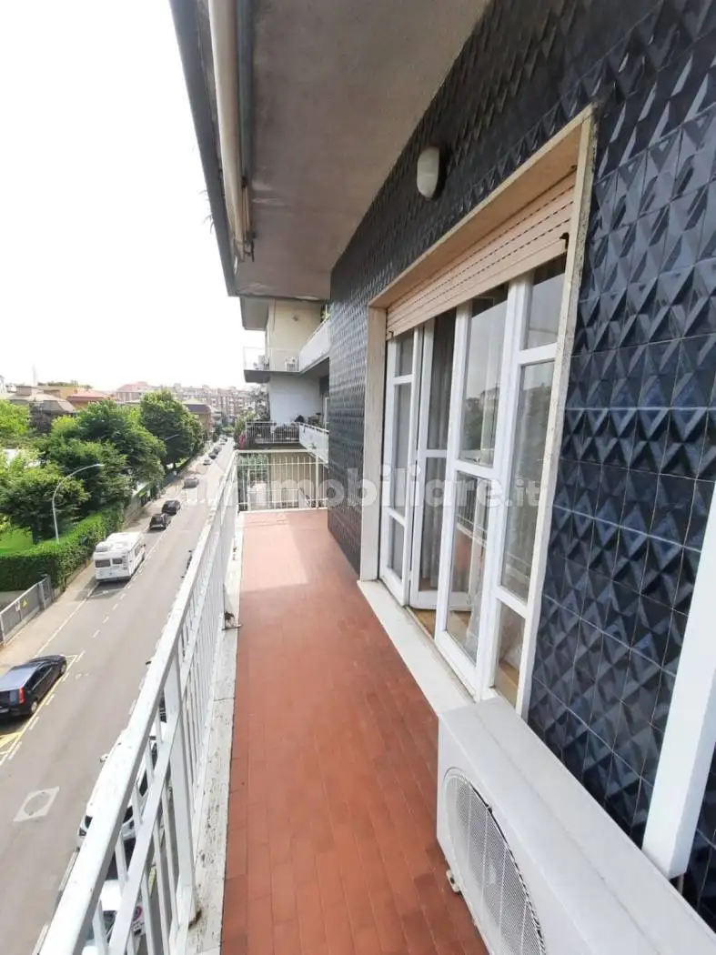 Trilocale via 25 Aprile, Centro, Cesano Boscone - foto 4