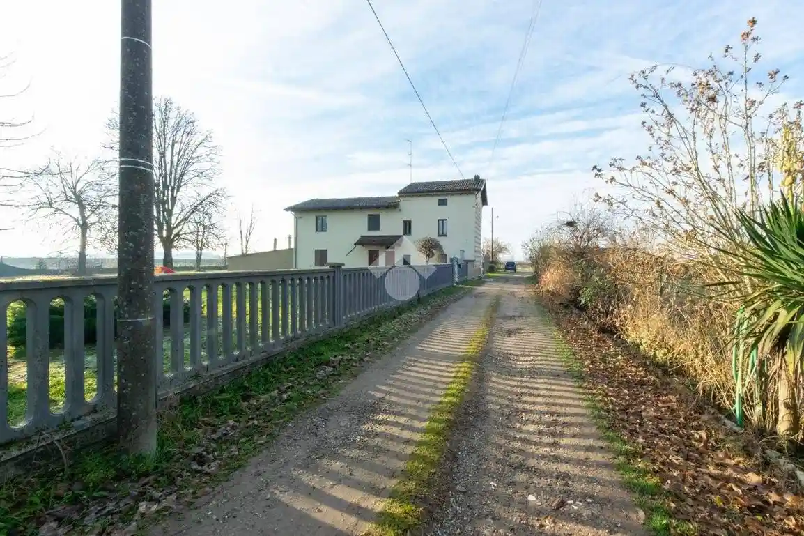 Terratetto unifamiliare Cantone Cerreto 31, Cantone Cerreto, Santa Maria Del Tempio, Casale Monferrato - foto 2