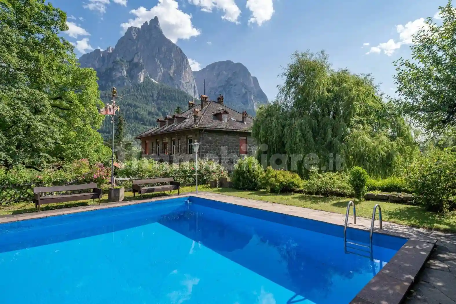 Villa - foto 2
