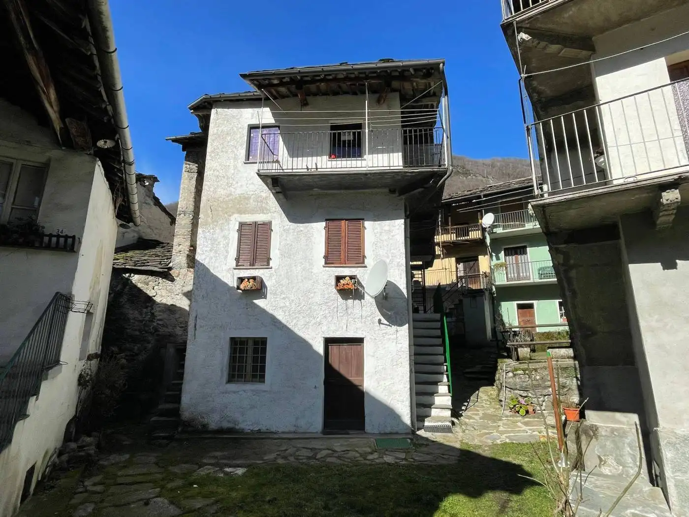 Appartamento in vendita a Sparone