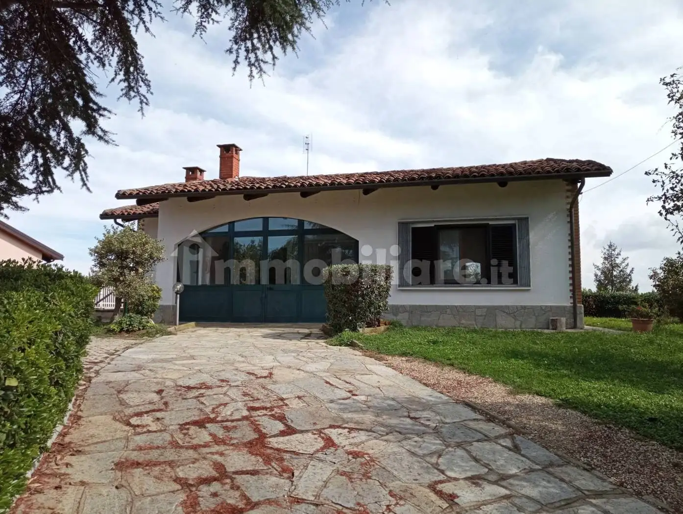 Villa in vendita a Cellarengo