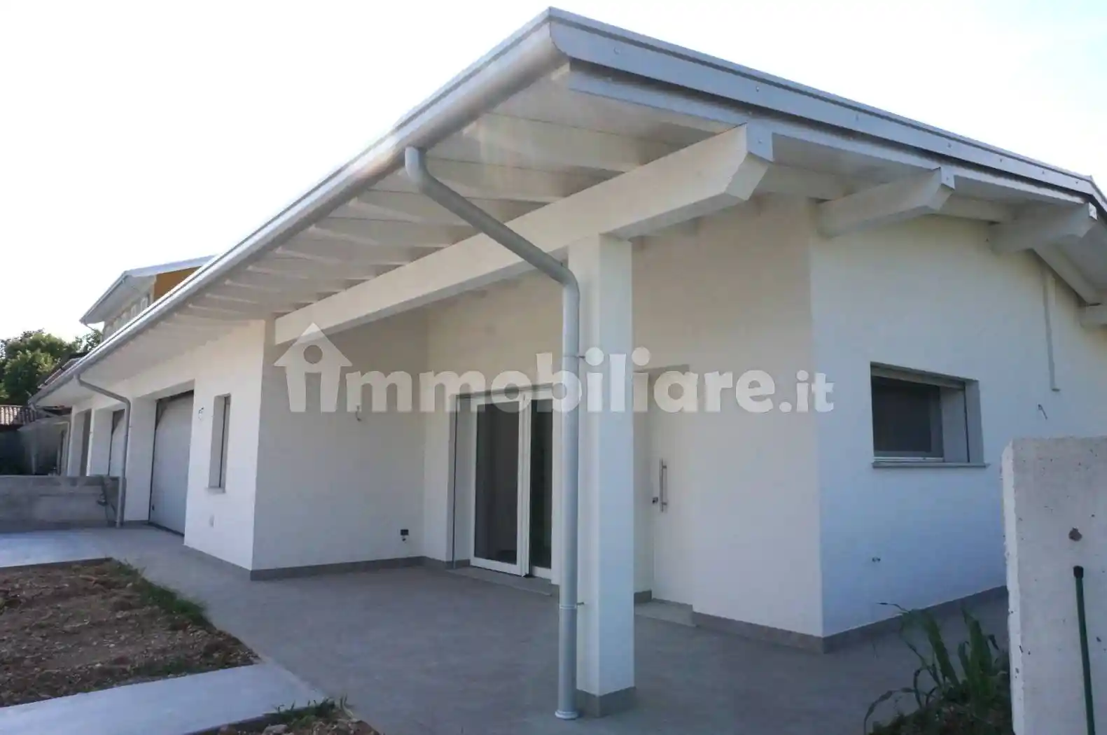 Villa in vendita a Pordenone